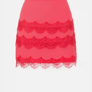 Mini gonna con cintura e pizzo