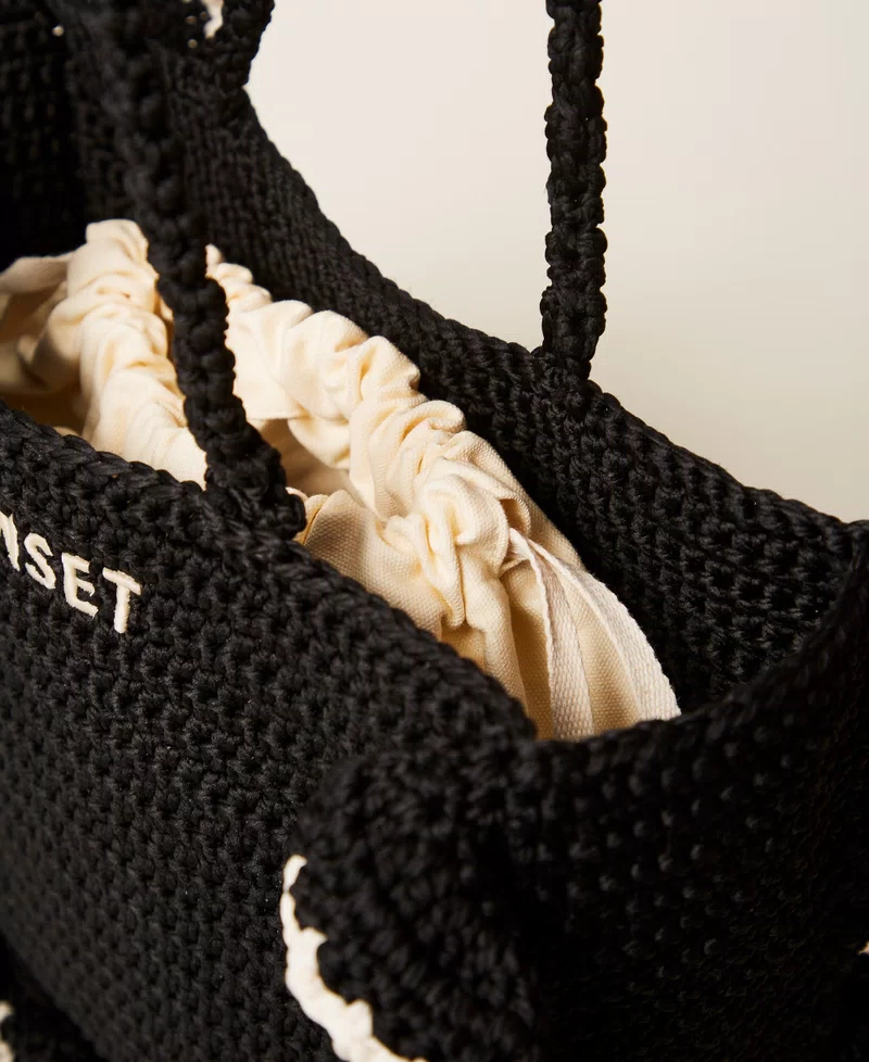 Borsa shopper crochet con balze - immagine 2